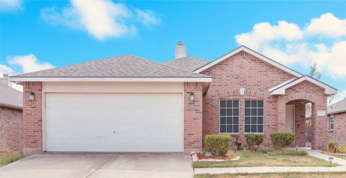 4524 Hounds Tail Ln, Fort Worth, TX, 76244-4334 | Card Image