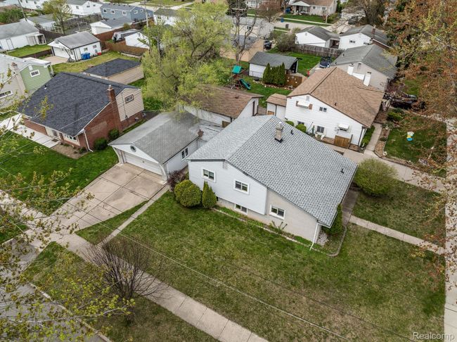 31209 Blair Dr, House other with 3 bedrooms, 2 bathrooms and null parking in Warren MI | Image 28