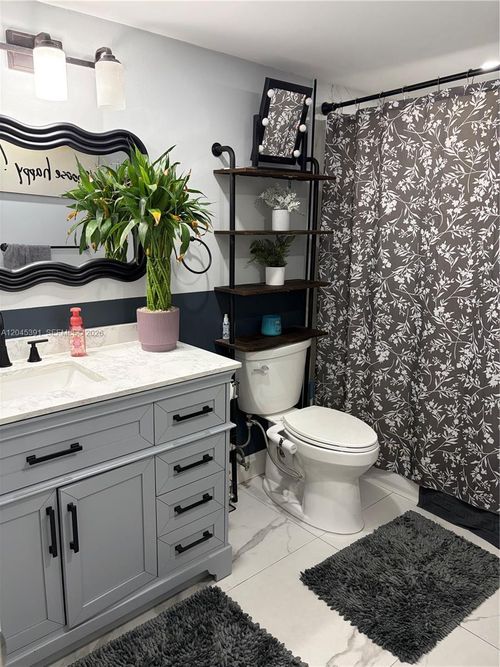 104-109 Gardens Dr, Pompano Beach, FL, 33069-0919 | Card Image