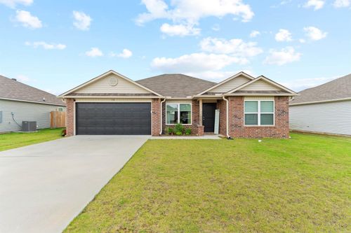 10 Farmhouse Cir, Vilonia, AR, 72173-8085 | Card Image