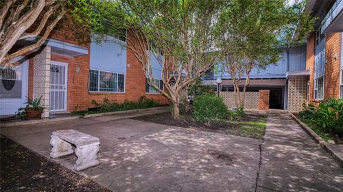 apt-316-5538 Holly St, Houston, TX, 77081-7438 | Card Image
