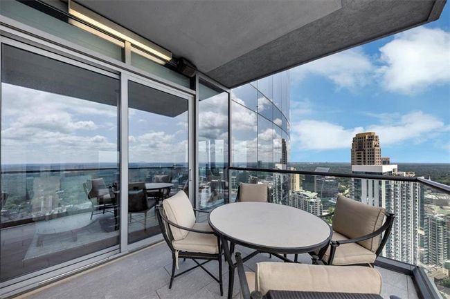 UNIT-3504 - 3344 Peachtree Rd Ne, Condo with 2 bedrooms, 3 bathrooms and 2 parking in Atlanta GA | Image 52
