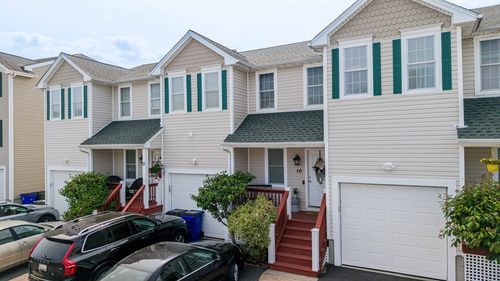 unit-10-40 Winchester Ln, Fall River, MA, 02721-5139 | Card Image
