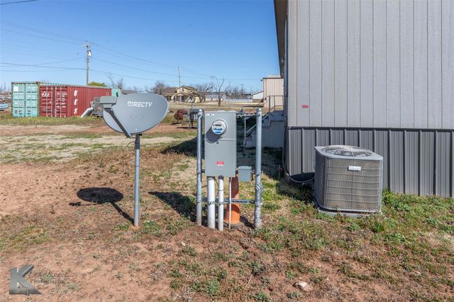 2032 Avenue L, House other with 4 bedrooms, 3 bathrooms and null parking in Anson TX | Image 36