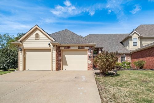 6617 W Valley View Rd, Rogers, AR, 72758-8945 | Card Image