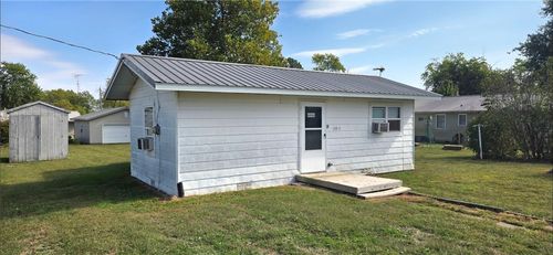 374 Adams St, Mason, IL, 62443 | Card Image