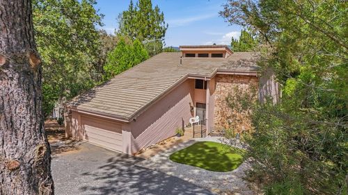 11238 Sunset Hills Ct, Auburn, CA, 95602-8075 | Card Image