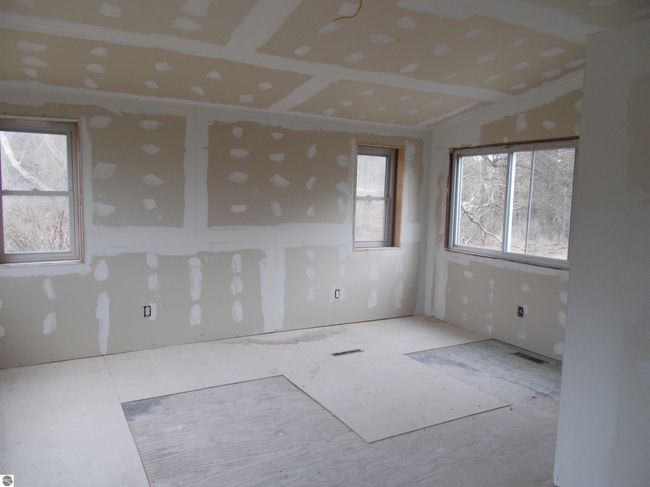 40 M 65, House other with 3 bedrooms, 1 bathrooms and null parking in Whittemore MI | Image 8