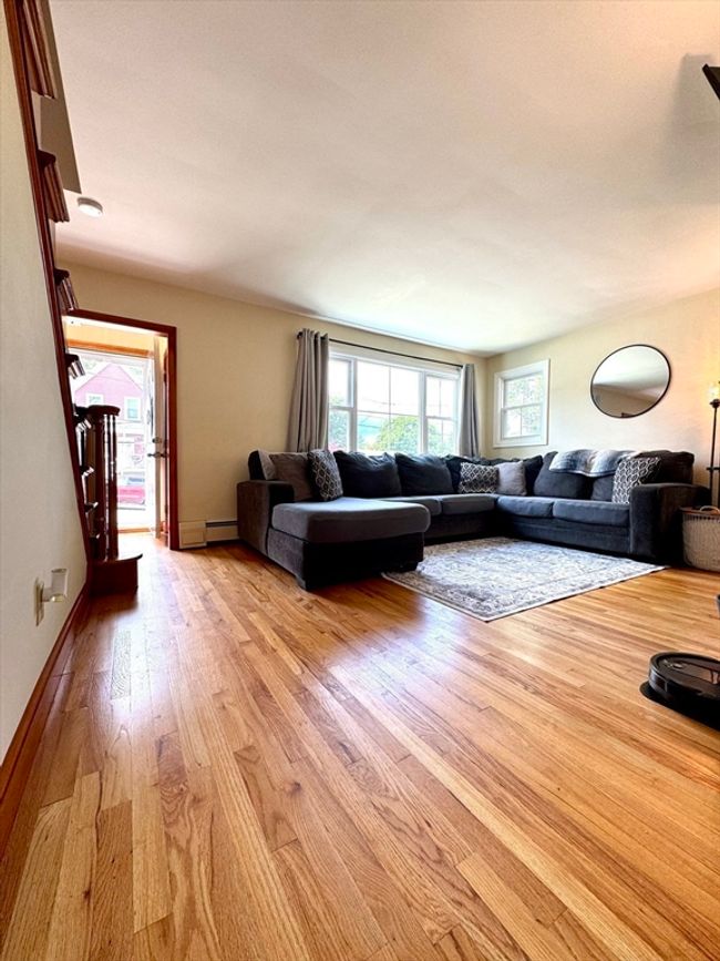 88 Baldwin St, House other with 3 bedrooms, 2 bathrooms and 4 parking in Fall River MA | Image 9