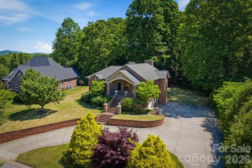 405 Golfview Ct, Lenoir, NC, 28645-5927 | Card Image