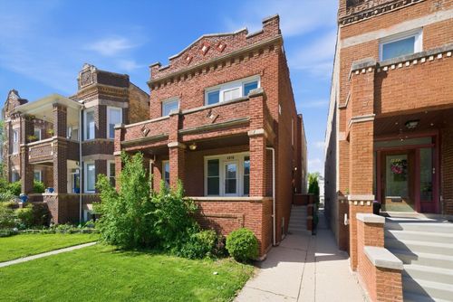 4916 W Hutchinson St, CHICAGO, IL, 60641-1635 | Card Image