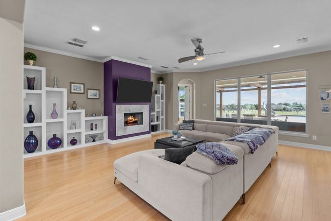 100 Wapiti Dr, House other with 5 bedrooms, 4 bathrooms and null parking in Azle TX | Image 12