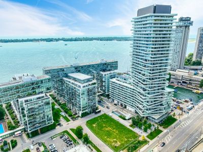 620 - 29 Queens Quay E, Condo with 1 bedrooms, 2 bathrooms and 1 parking in Toronto ON | Image 1