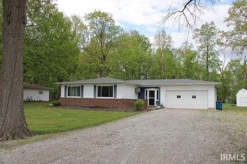 7215 Monroeville Rd, Hoagland, IN, 46745-9528 | Card Image