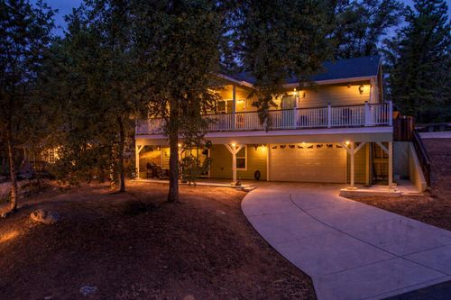 48441 Woodbend Ct, Oakhurst, CA, 93644-9130 | Card Image