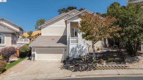 866 Bridgeway Cir, El Sobrante, CA, 94803-2853 | Card Image