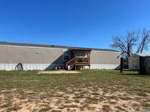 720 Sanches Ave, Pleasanton, TX, 78064-3232 | Card Image