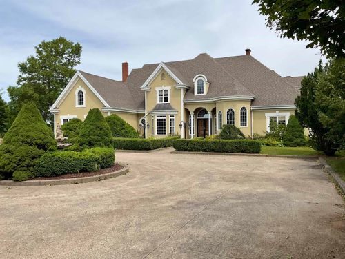 82 Tower Rd, Mulgrave, NS, B0E2G0 | Card Image