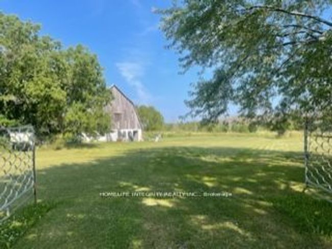 2434 County Rd 15, House other with 5 bedrooms, 2 bathrooms and 9 parking in Picton ON | Image 15