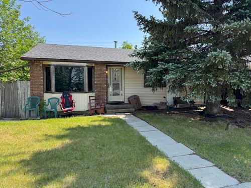 6060 Madigan Drive Ne, Calgary, AB, T2A5P8 | Card Image