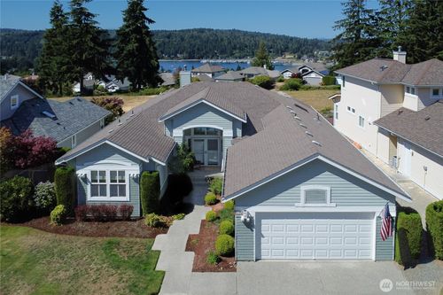 125 Seaway Pl, Port Ludlow, WA, 98365-9573 | Card Image