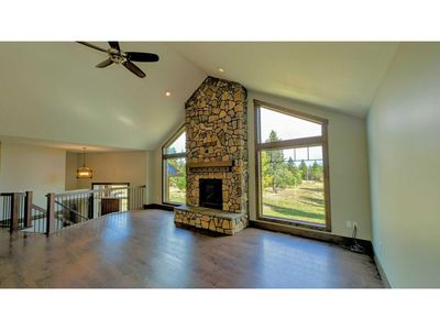 3271 41 St St S, House other with 5 bedrooms, 3 bathrooms and 8 parking in Cranbrook BC | Image 3