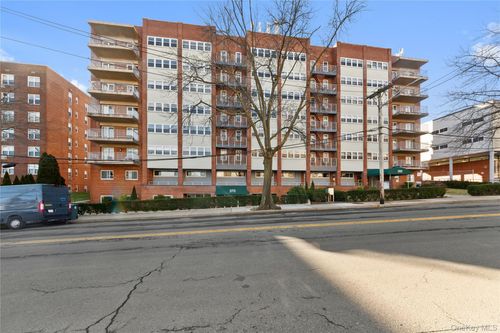 apt-2n-370 Westchester Ave, Port Chester, NY, 10573-3628 | Card Image
