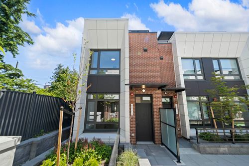 6272 Oak Street, Vancouver, BC, V6M2W4 | Card Image