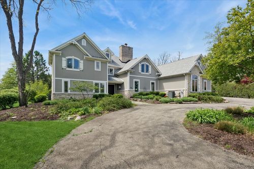 685 Golf Club Ln, Frankfort, IL, 60423-9518 | Card Image