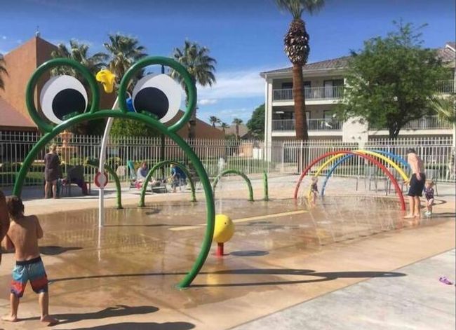 Splash Pad | Image 17