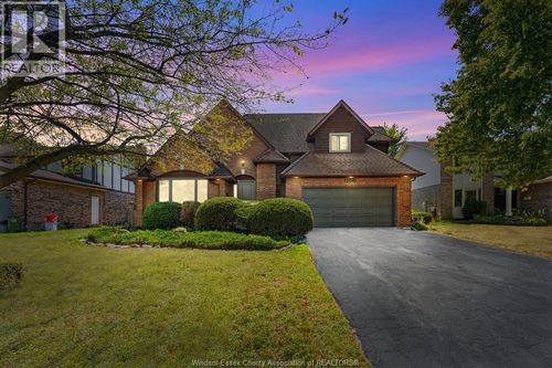 12605 Little River Blvd, Tecumseh, ON, N8N4B9 | Card Image