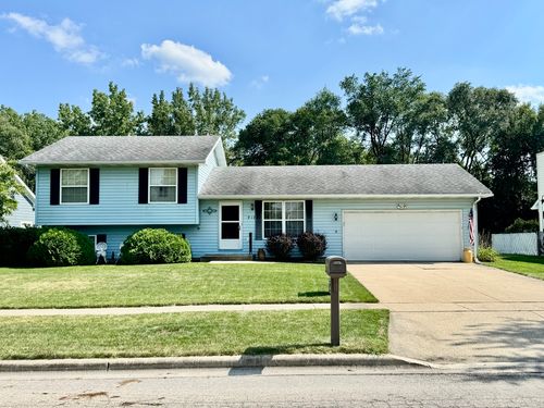 918 Janet St, Sycamore, IL, 60178-3410 | Card Image