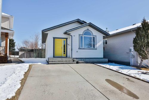 19 Heritage Lane W, Lethbridge, AB, T1K7S5 | Card Image