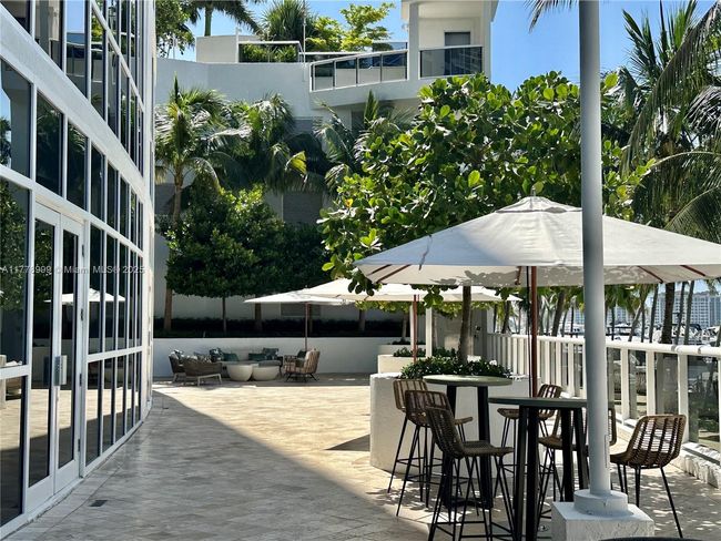 STE-4M - 400 Alton Rd, Condo with 1 bedrooms, 2 bathrooms and null parking in Miami Beach FL | Image 61