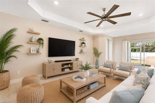 3028 Royal Gardens Ave, FORT MYERS, FL, 33916-4593 | Card Image
