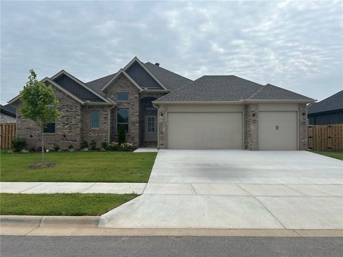 2412 Salmon St, Pea Ridge, AR, 72751-3248 | Card Image