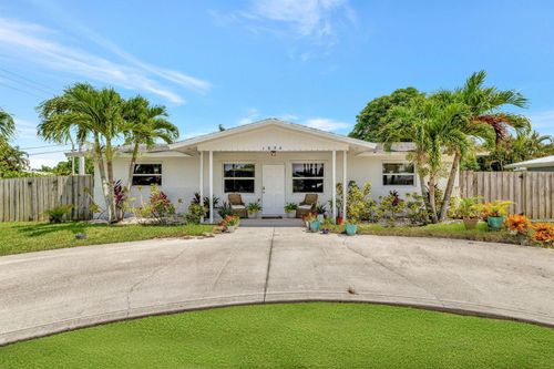 1894 Lafayette St, Stuart, FL, 34997-5850 | Card Image