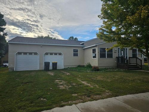 203 Euclid Ave, Milroy, MN, 56263-1169 | Card Image