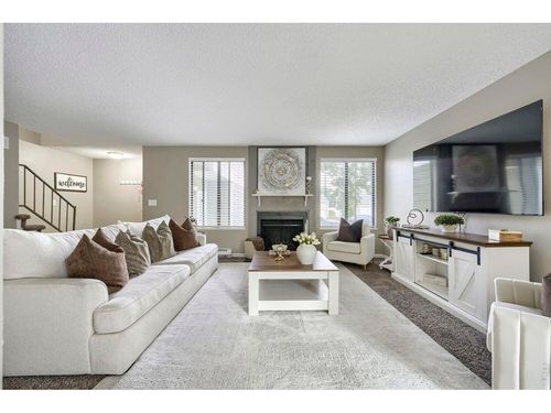 11849 Harrison St, Thornton, CO, 80233-1648 | Card Image