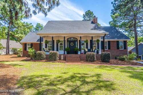 120 Callis Cir, West End, NC, 27376-8970 | Card Image