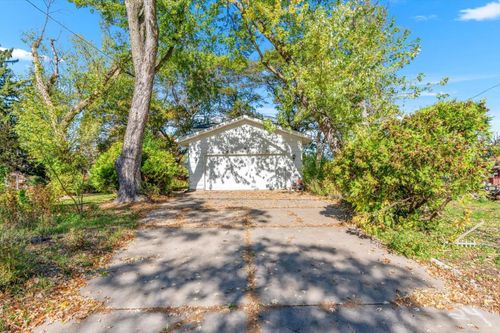 5188 West Ave, White Bear Lake, MN, 55110-6515 | Card Image
