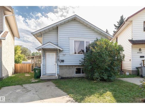 10603 98 Ave, Morinville, AB, T8R1E4 | Card Image