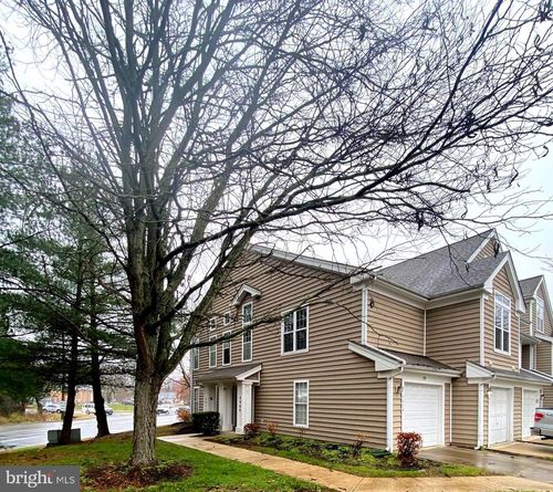 306-4911 King Patrick Way, UPPER MARLBORO, MD, 20772-6902 | Card Image