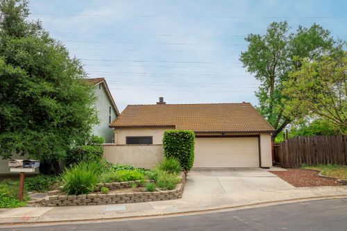 1124 Tasmania Way, Modesto, CA, 95356 | Card Image