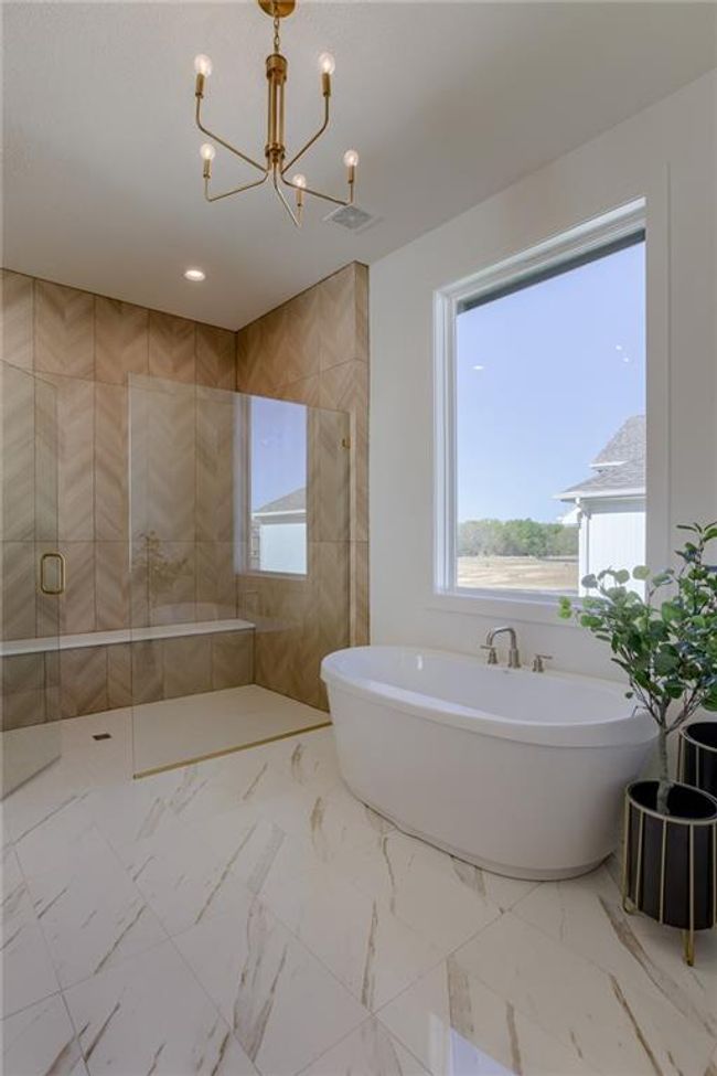 17500 Acton St, House other with 5 bedrooms, 6 bathrooms and null parking in Overland Park KS | Image 20