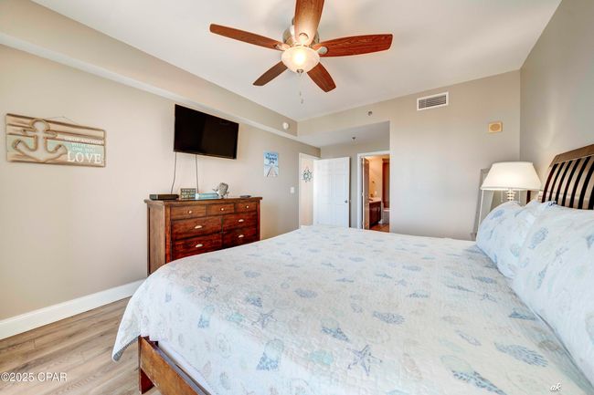 1211 - 9860 S Thomas Dr, Condo with 3 bedrooms, 2 bathrooms and null parking in Panama City Beach FL | Image 12