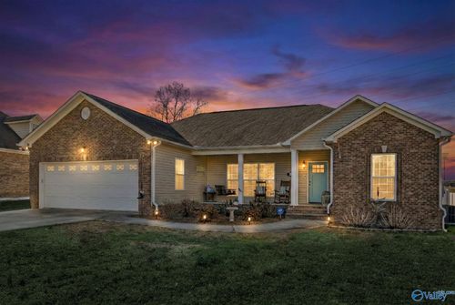 83 Lions Dr, Guntersville, AL, 35976-0057 | Card Image