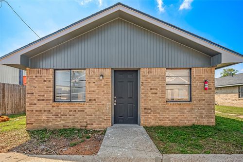 4-8814 Manus St, Houston, TX, 77093-7757 | Card Image