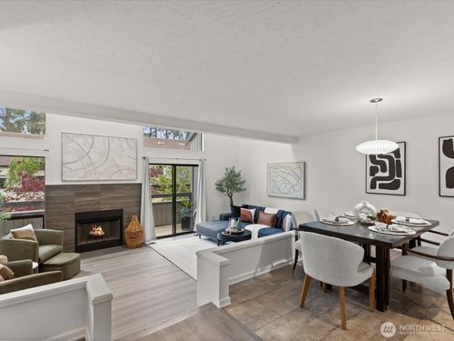apt-2-3506 108th Pl Ne, Bellevue, WA, 98004-7652 | Card Image