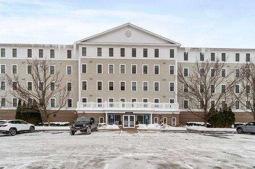 unit-303-10 Crowninshield St, Peabody, MA, 01960-4389 | Card Image